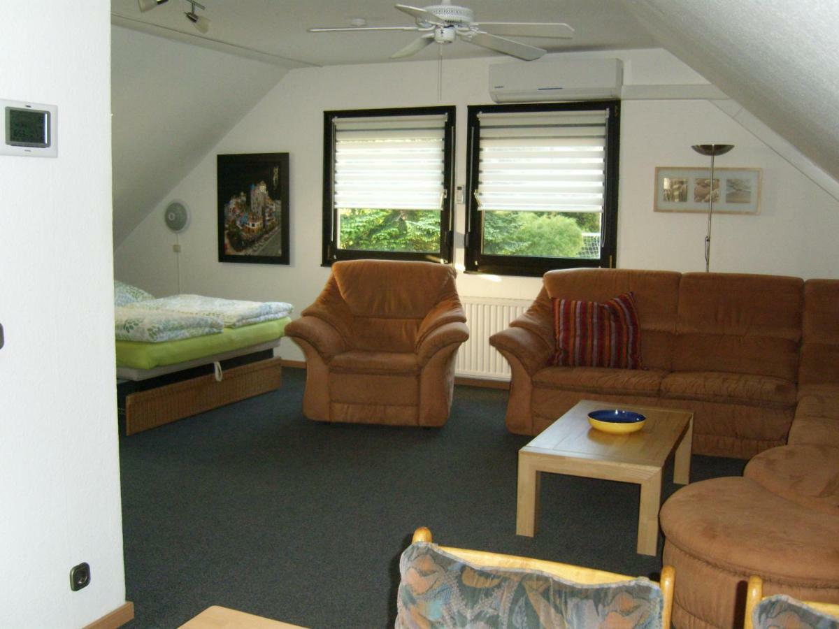 Ferienwohnung Leichlingen Bagian luar foto